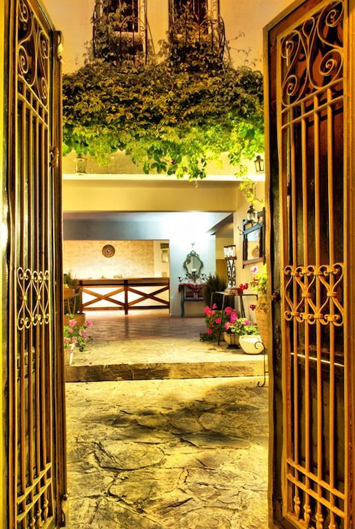 Hotel Golden Gate Kusadasi Exterior foto